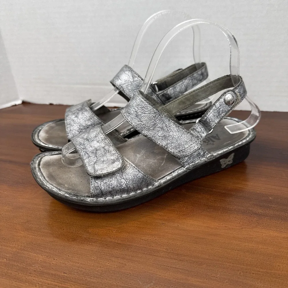Women's Alegria Verona Pewter Crackled Leather Sandals Size 6 - Picture 5 of 11